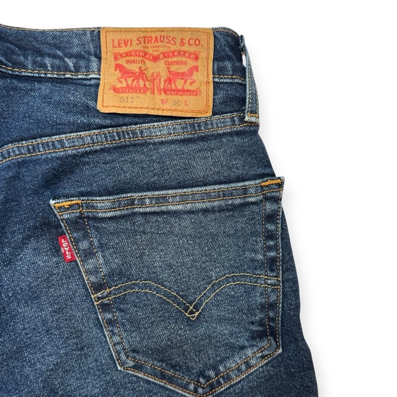 Levi's 511 Men’s Size 30 Jean Shorts Blue Denim Slim Fit Cut-off Jorts EUC - Picture 4 of 9